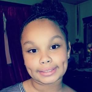 Meet your Posher, Alana